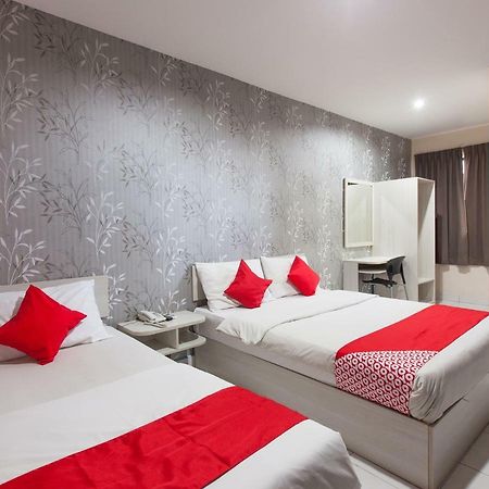 Super Oyo 1163 Hotel Pulai Ipoh Extérieur photo