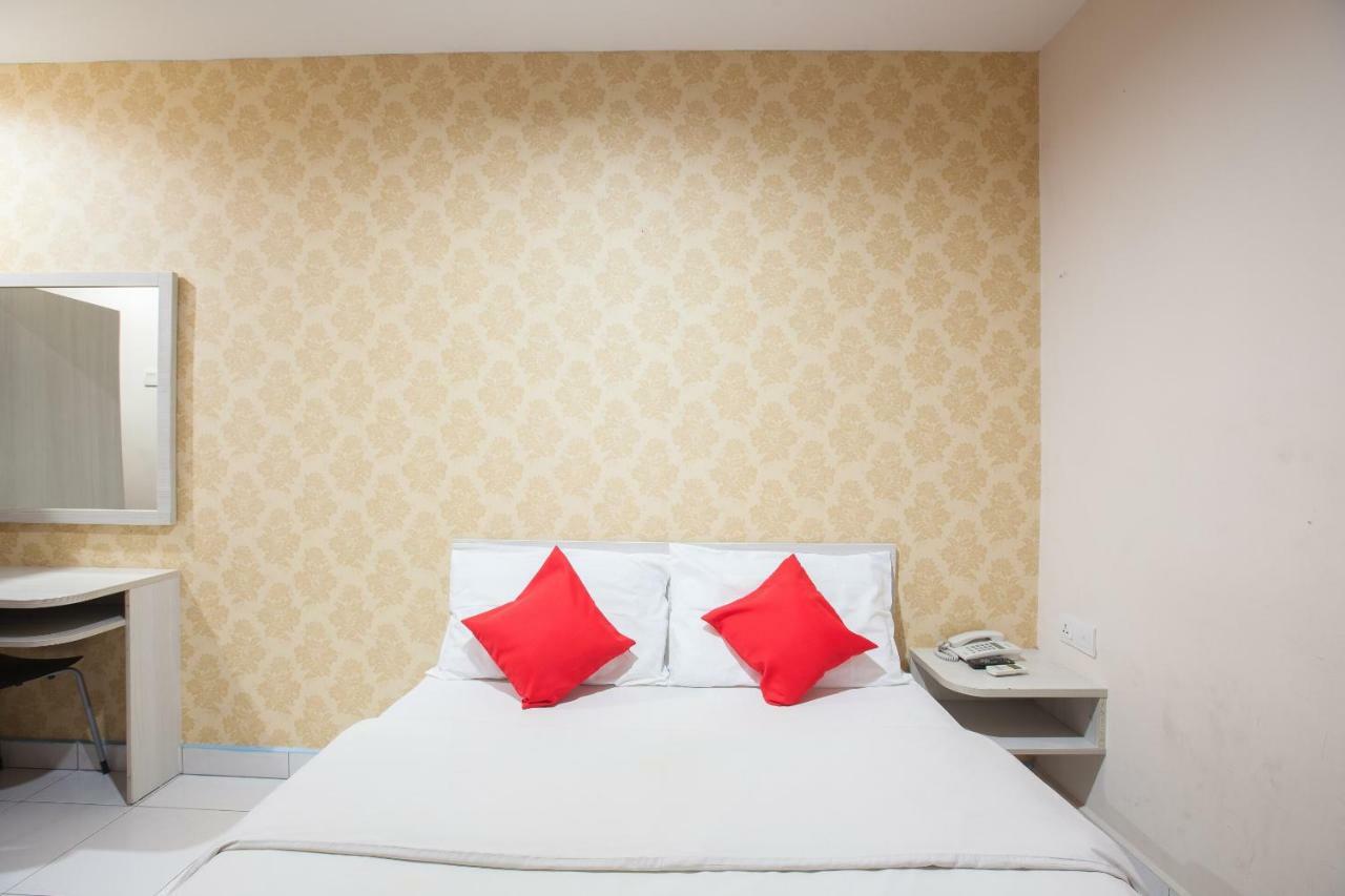 Super Oyo 1163 Hotel Pulai Ipoh Extérieur photo